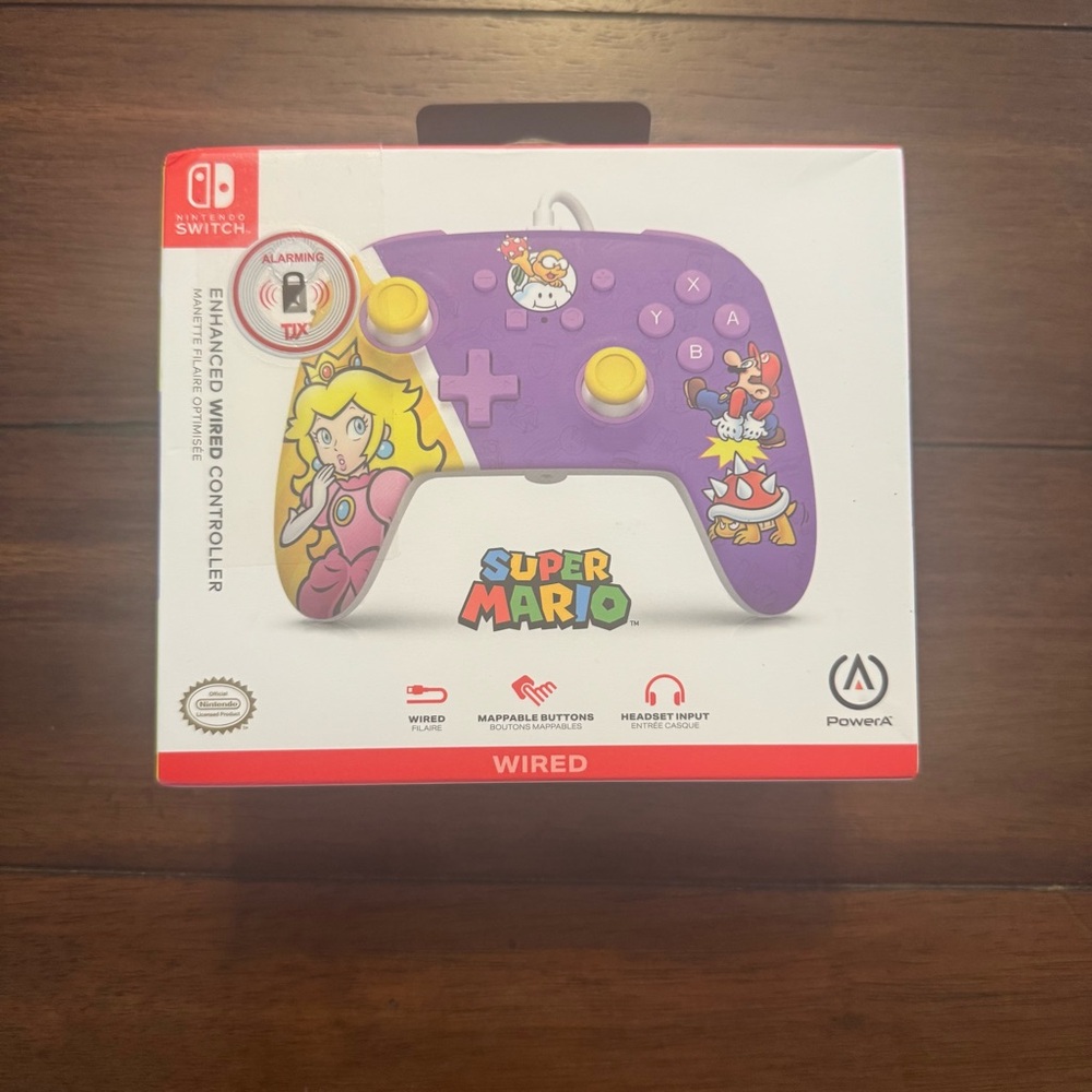 Mario Bros Nintendo Swith PowerA Wired Controller Mario and Princess Purple